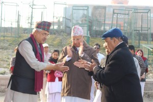 02Handover the keys of SSS Bathrooms and Toilets by SSSCTN to The secretary of PDT