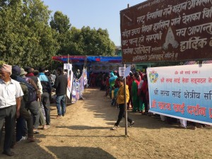 01People waiting for registration at Bharatpur Medical Camp 3