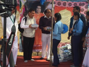 06Distributing stationaries to school children at Bharatpur 2