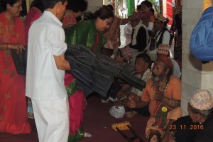 Blanket dictribution  on Service Day